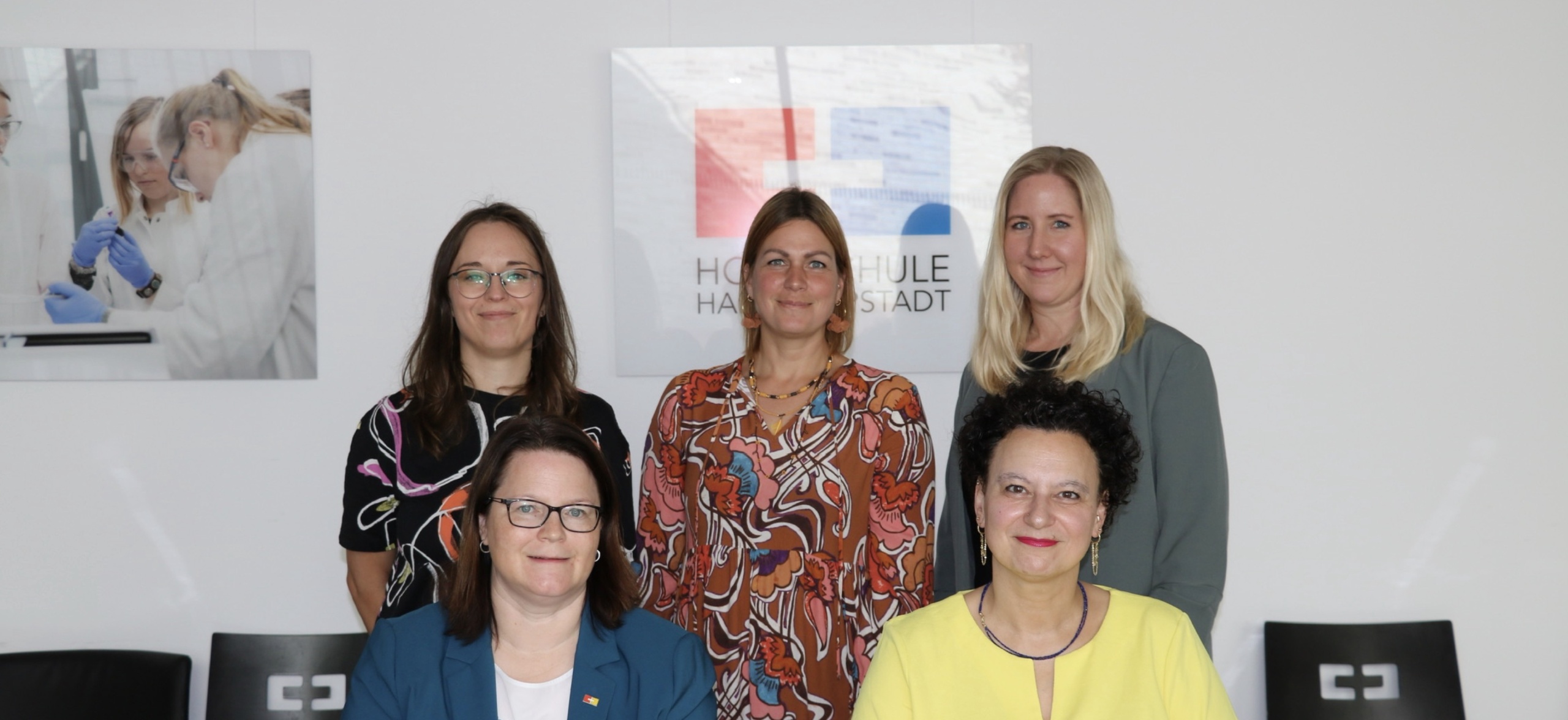 Starke Partnerschaft für die Zukunft: Gesamtschule Verl und Hochschule Hamm-Lippstadt besiegeln langjährige Kooperation