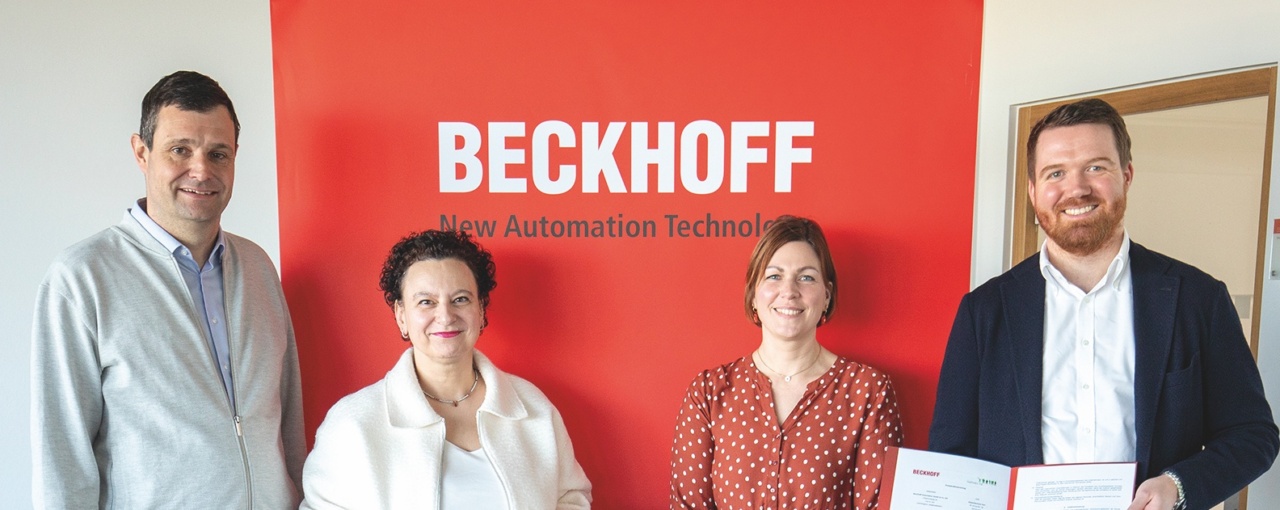 Gesamtschule Verl und Beckhoff Automation setzen Zusammenarbeit fort